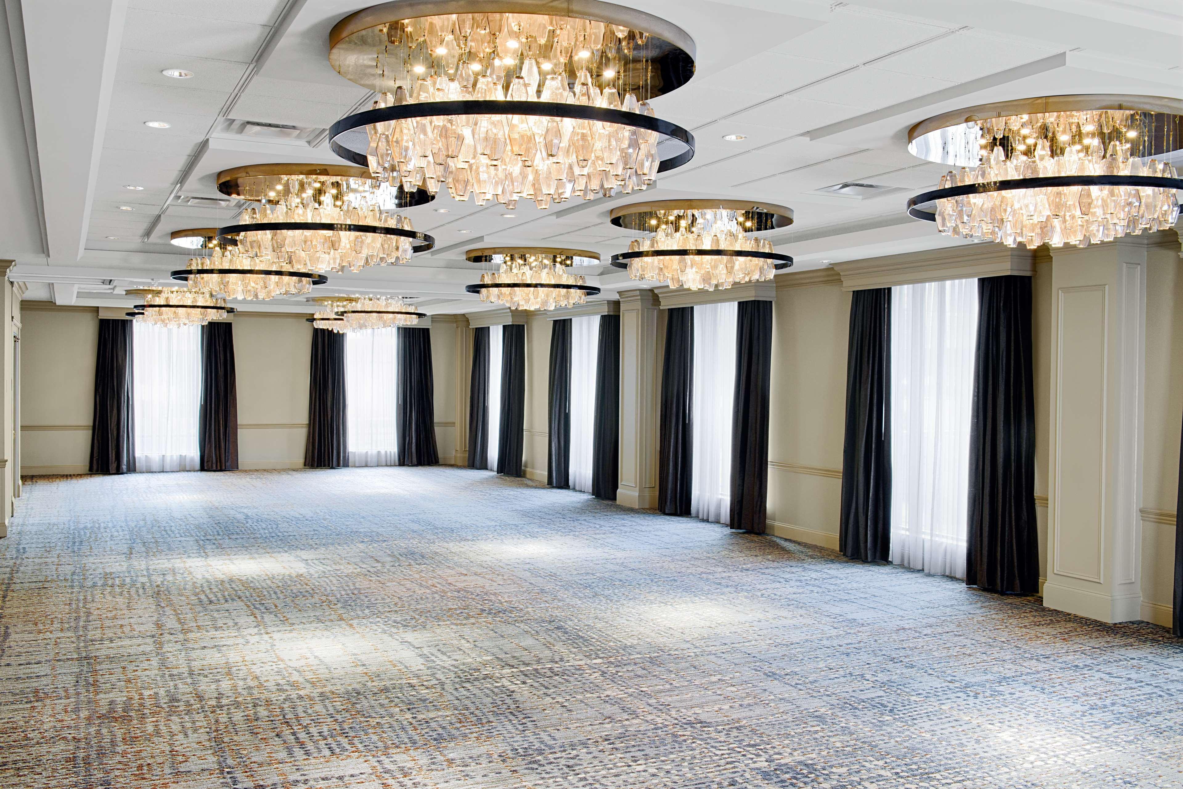 Hilton מיניאפוליס מראה חיצוני תמונה